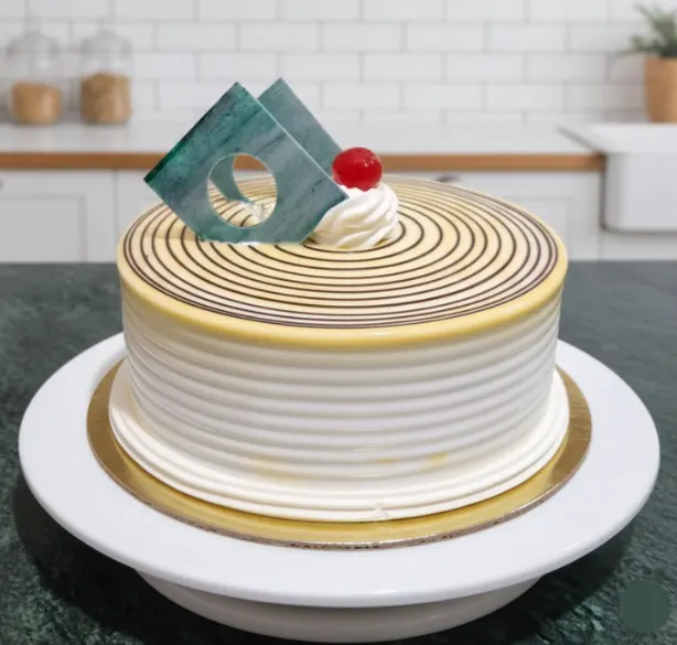 Captivating Vanilla Cream Cake