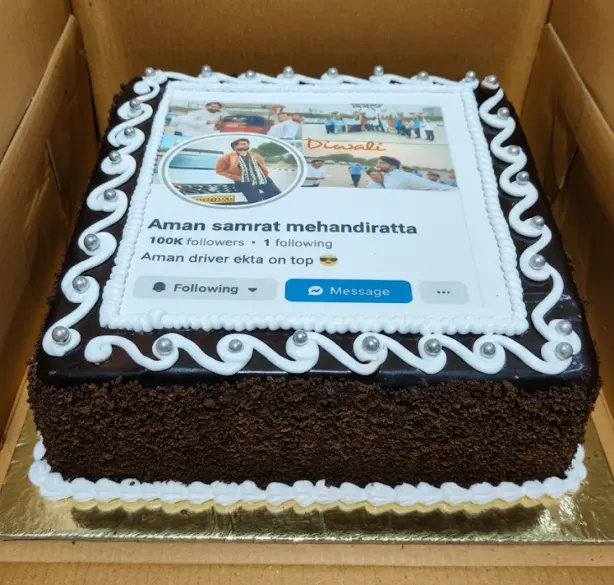 Social Spotlight Celebration Cake